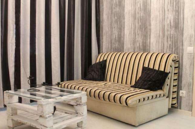 Apartment Квартира Ярослава Мудрого Krivoy Rog Εξωτερικό φωτογραφία